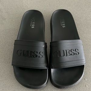 GUESS rubber slides